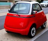 Microlino Dolce Red White Rot Weiß "Nescafe" - gebrauchte Microlino Kleinwagen