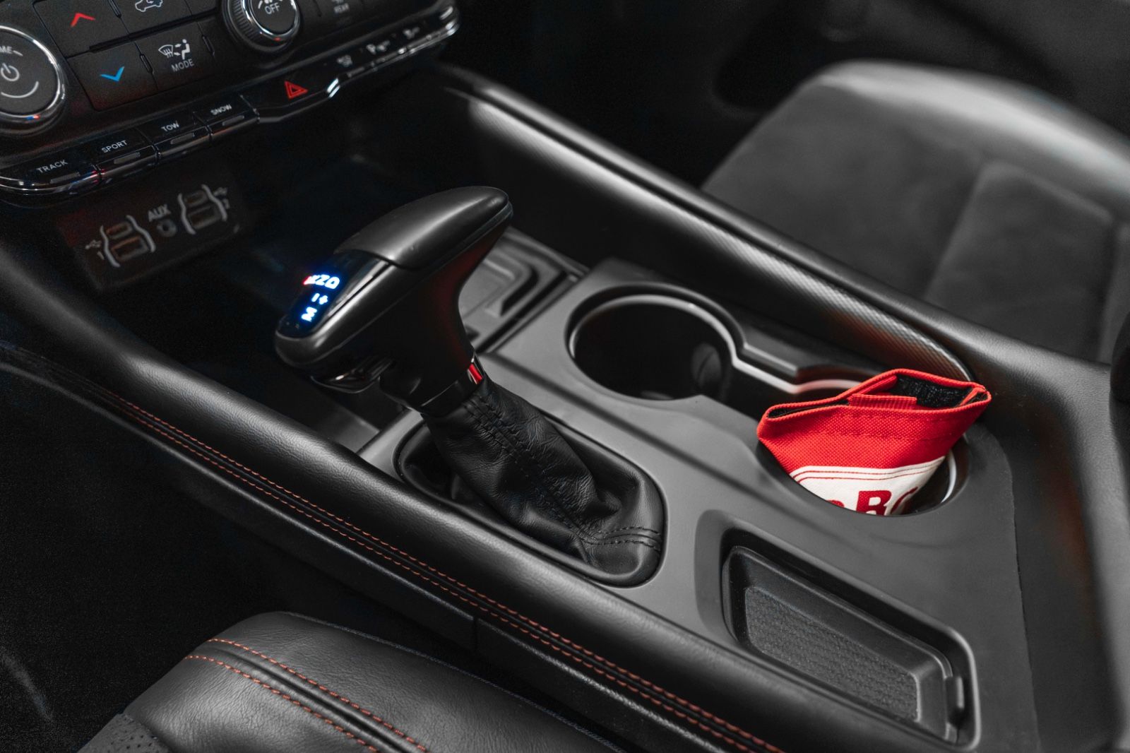 Fahrzeugabbildung Dodge Durango R/T 5,7L SRT LPG H&K LED KAM NAV AHK