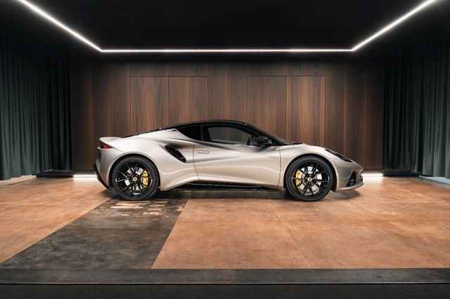 Lotus Emira V6 First Edition