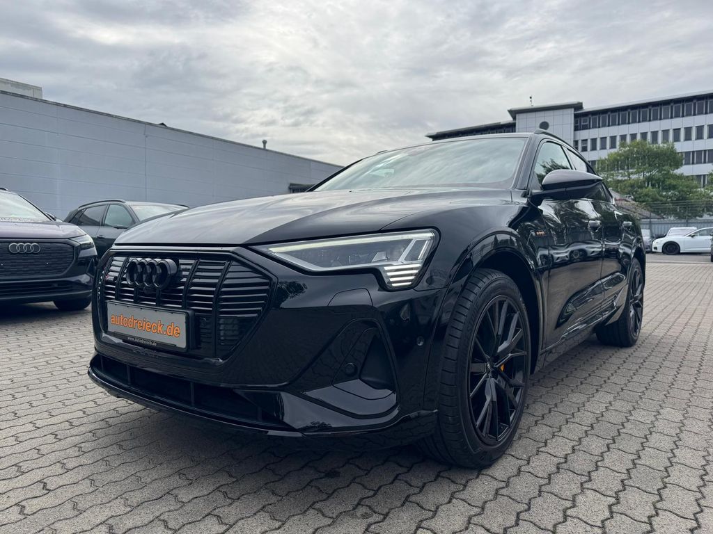 Image of Audi e-tron