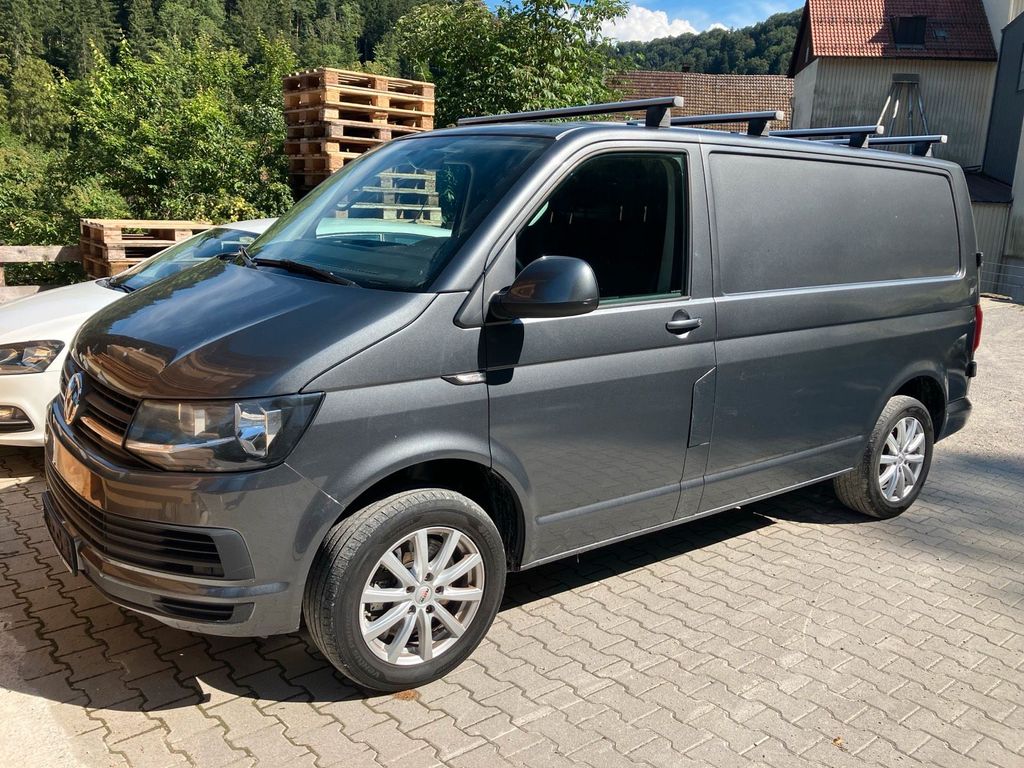 Image of Volkswagen T6 Transporter