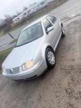 Volkswagen VW bora 1.6 1.6V KM 155.000 - Volkswagen Bora: V6