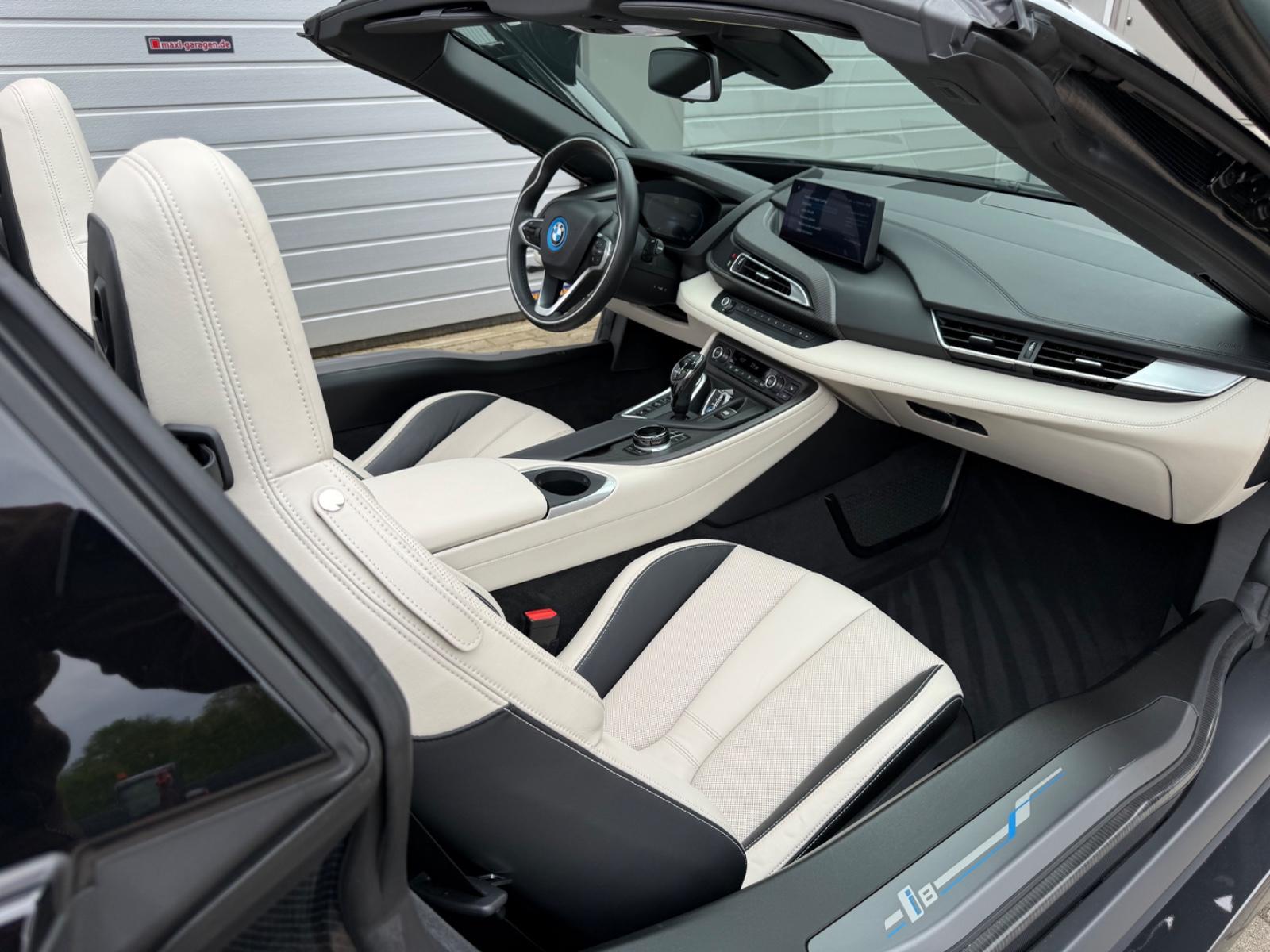 BMW i8 Roadster First Edition+limited+ONE / 200!!!