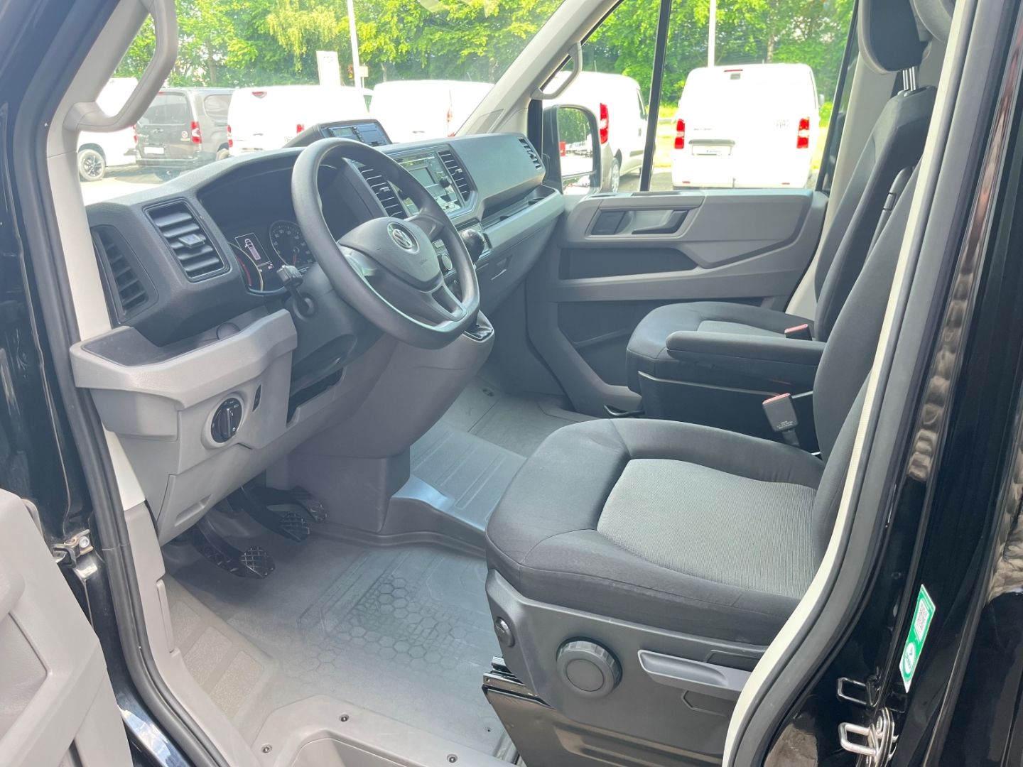 Fahrzeugabbildung Volkswagen Crafter Kasten PLUS 35 lang Hochdach FWD