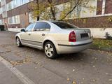 Skoda Superb 2.8 V6 Elegance Tiptronic Elegance - Skoda Superb: V6