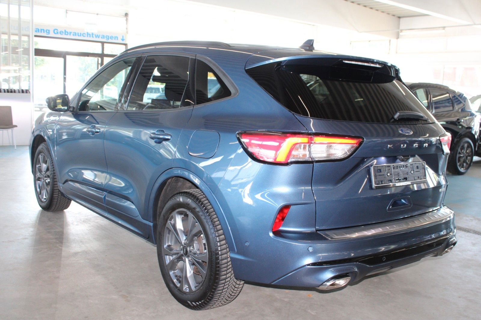 Fahrzeugabbildung Ford Kuga PHEV Aut. ST-Line LED ACC HUD 2xCam WinterP