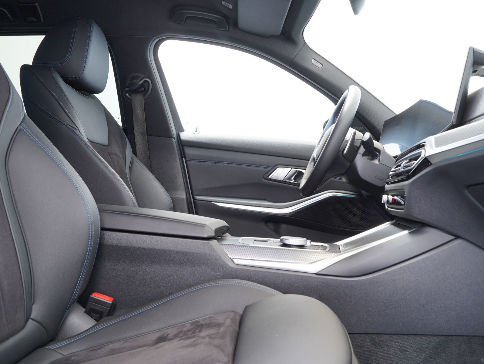 Fahrzeugabbildung BMW 320 e Touring M Sport FACELIFT/WIDESCREEN/HEADUP