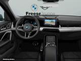 BMW iX2 xDrive30 AHK 360° STANDHZ HEAD-UP PANO RFK - BMW iX2 Jahreswagen