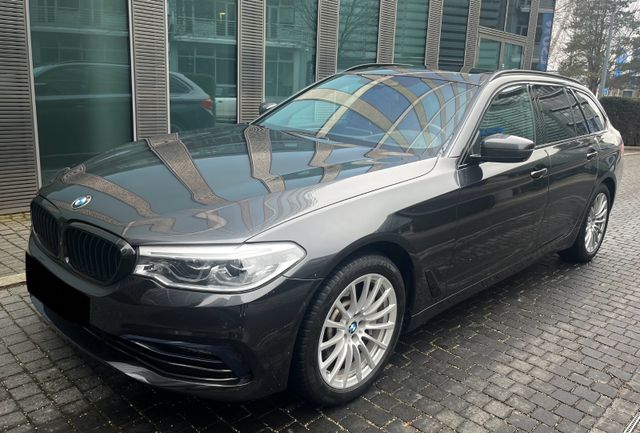 BMW 530 Baureihe 5 Touring 530 d Sport Line*LED*HUD*