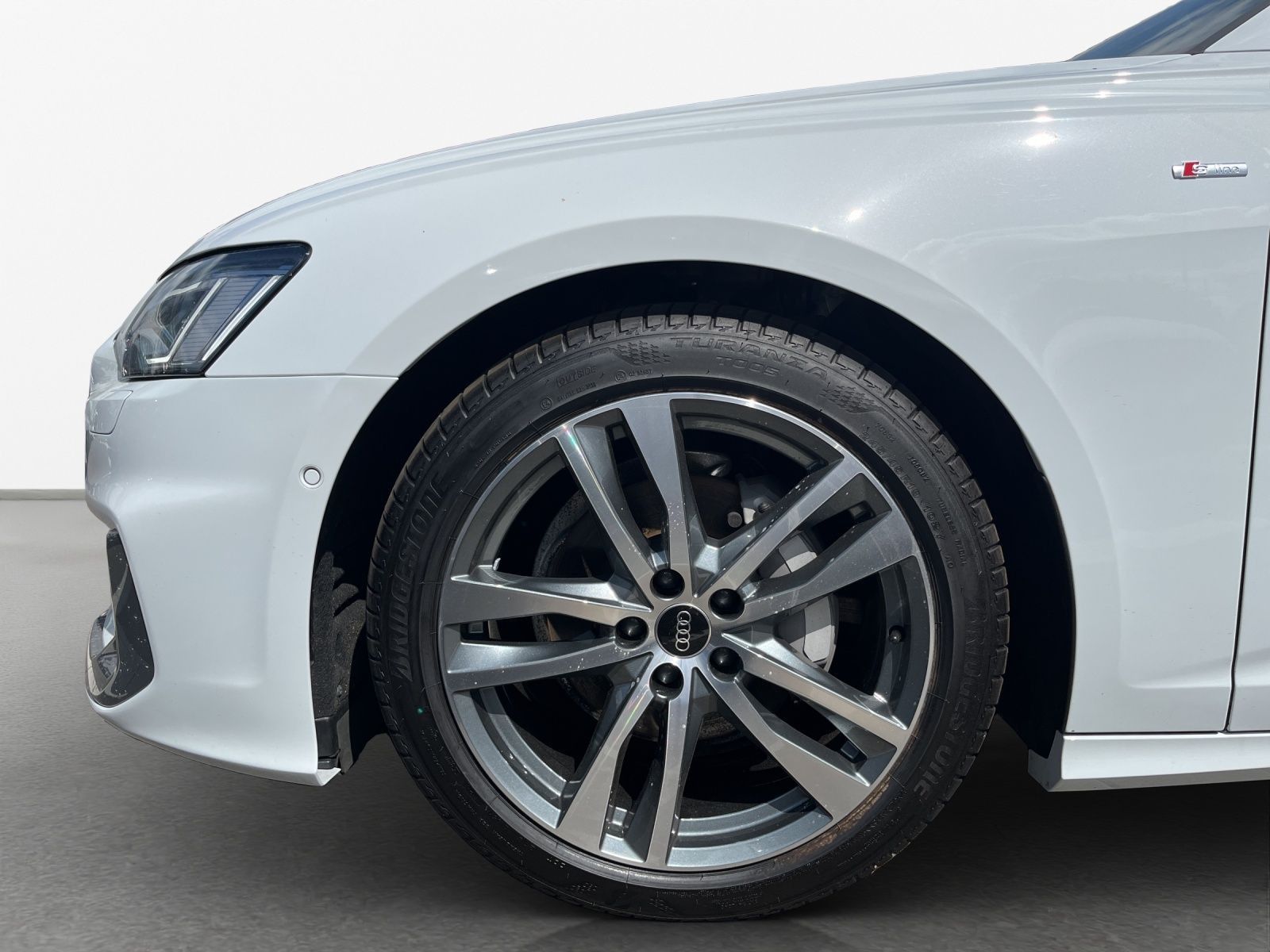 Audi A6 - Bild 13