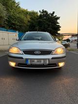 Ford Mondeo - Ford Mondeo aus 2006 mit Diesel-Antrieb