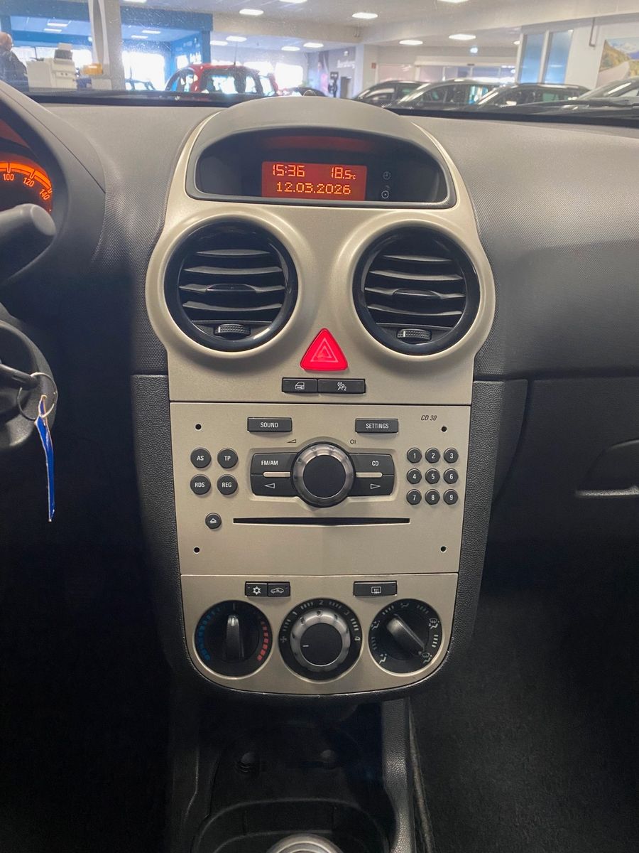 Fahrzeugabbildung Opel Corsa 1.0 Selection+KLIMA+GARANTIE+2.Hand+HU neu