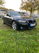 BMW 325d Tourig Edition Exclusive Edition Exclus - BMW 325 mit Diesel-Antrieb: Kombi, Automatik