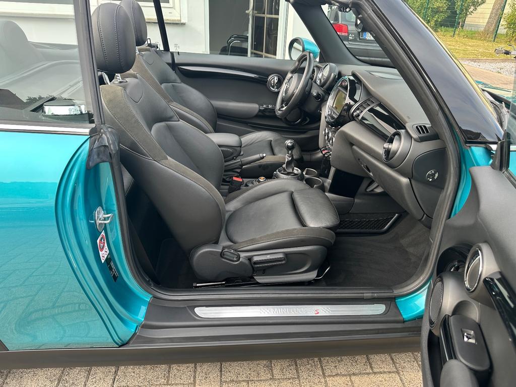 MINI Cooper S Cabrio