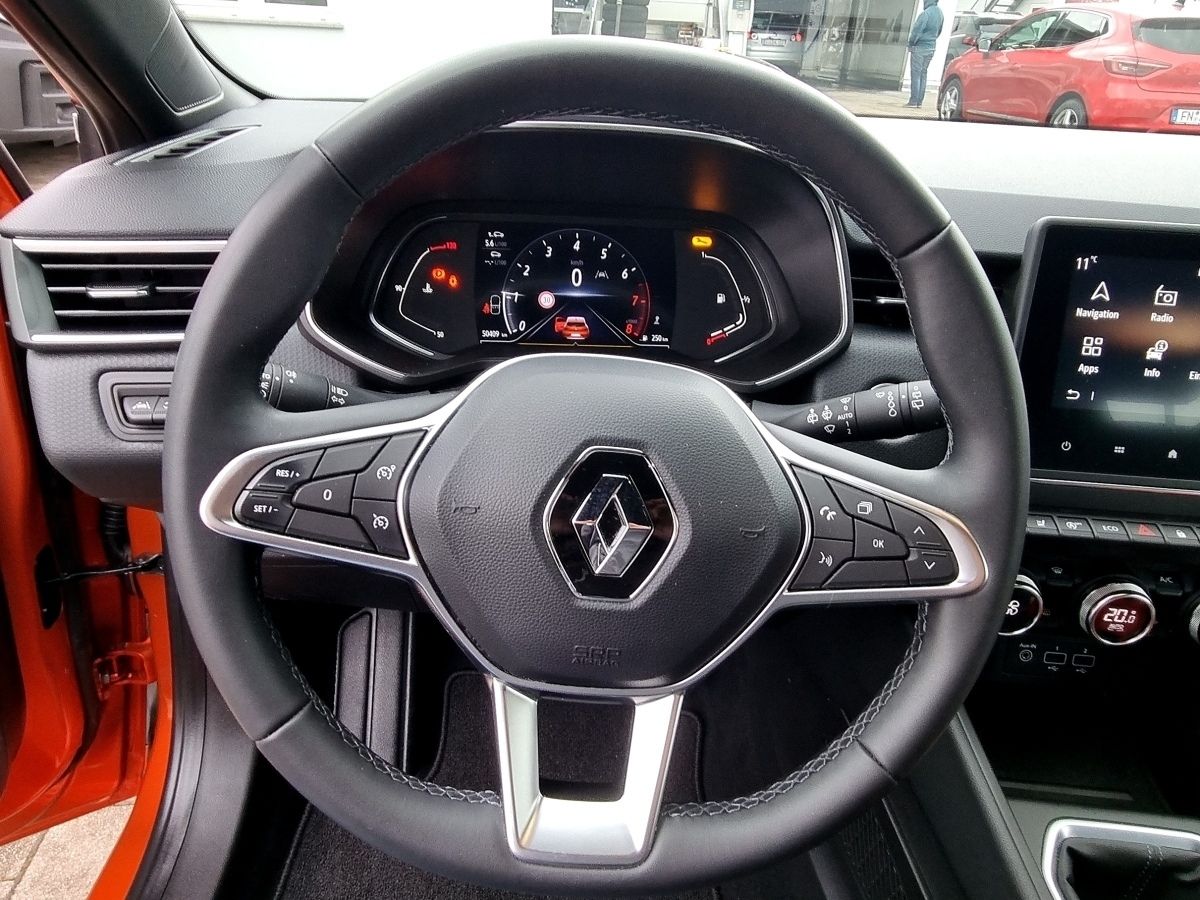 Fahrzeugabbildung Renault Clio INTENS TCe 90