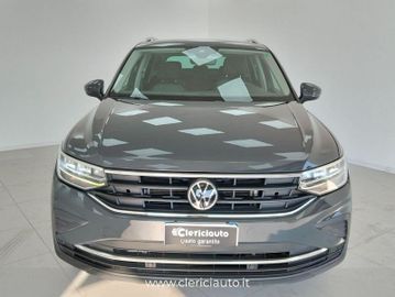 Volkswagen Tiguan - 6