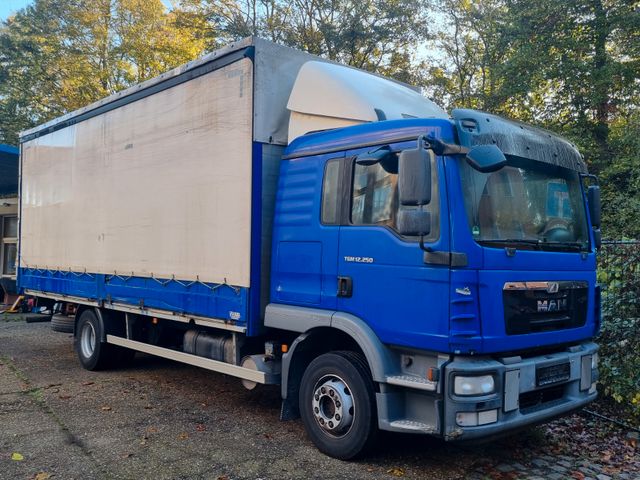 MAN TGM 12.250    Klima /Gardine/ Edscha