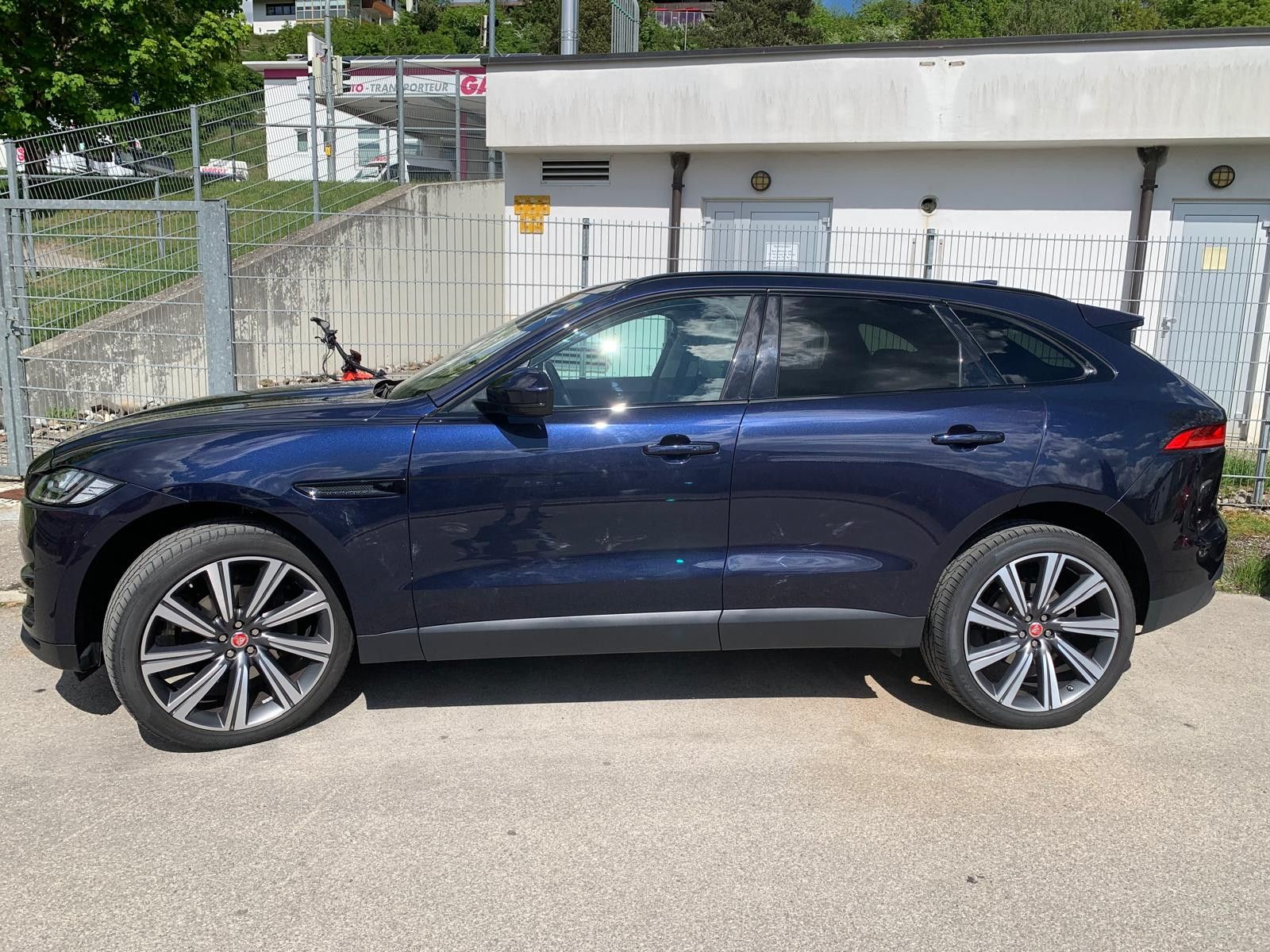 JAGUAR F-Pace