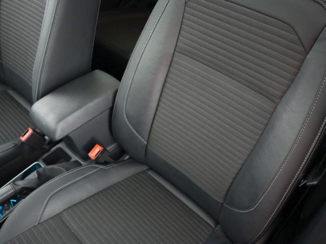 EcoSport TITANIUM ECOBOOST+NAVI+KEYLESS+SCHIEBED