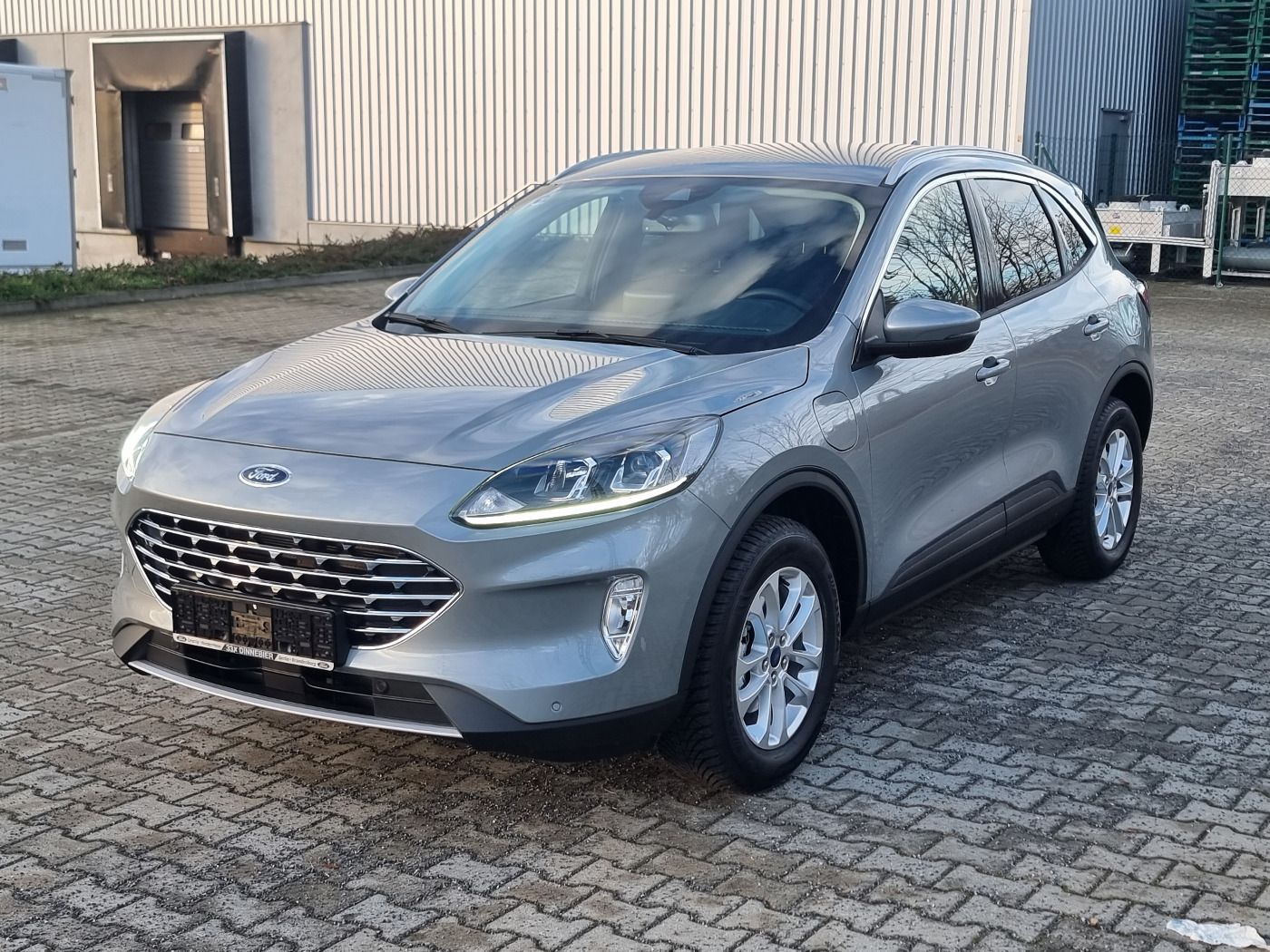 Ford KUGA Titanium Navi+Kamera+Winterpaket+Klima imagem 2