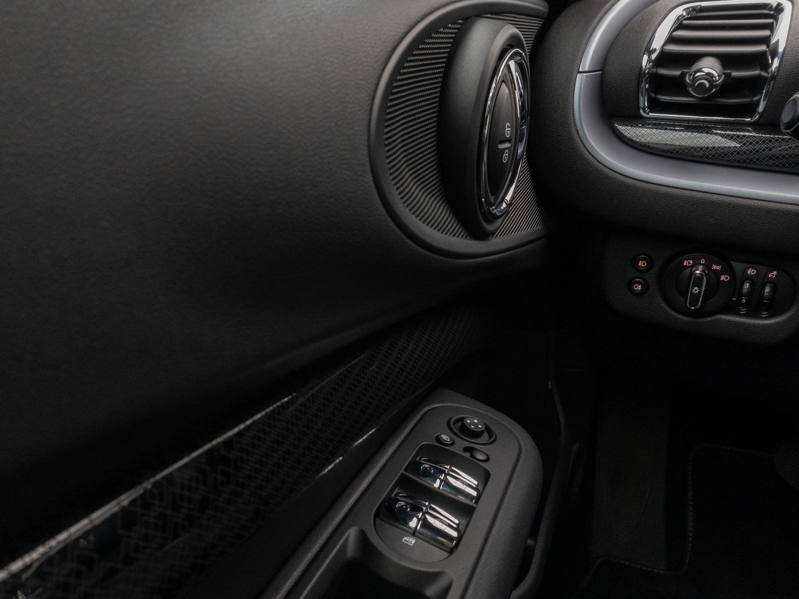 Fahrzeugabbildung MINI Cooper S Clubman Yours Trim Kamera DAB Komfort