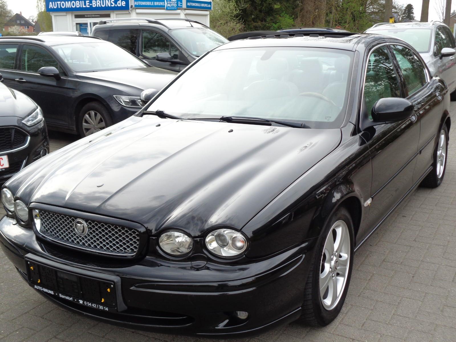 Jaguar X-Type 2.5 V6 Executive