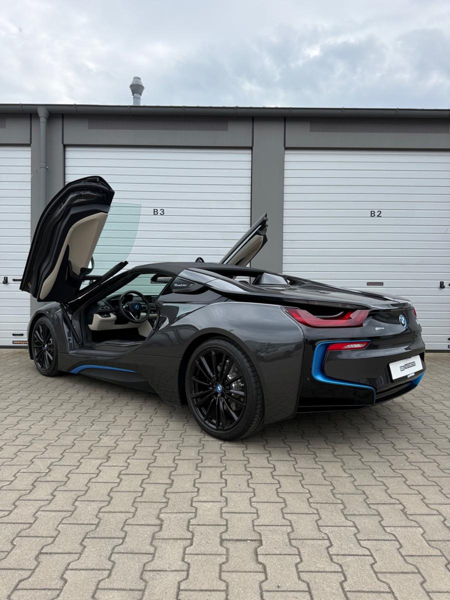 BMW i8 Roadster First Edition+limited+ONE / 200!!!