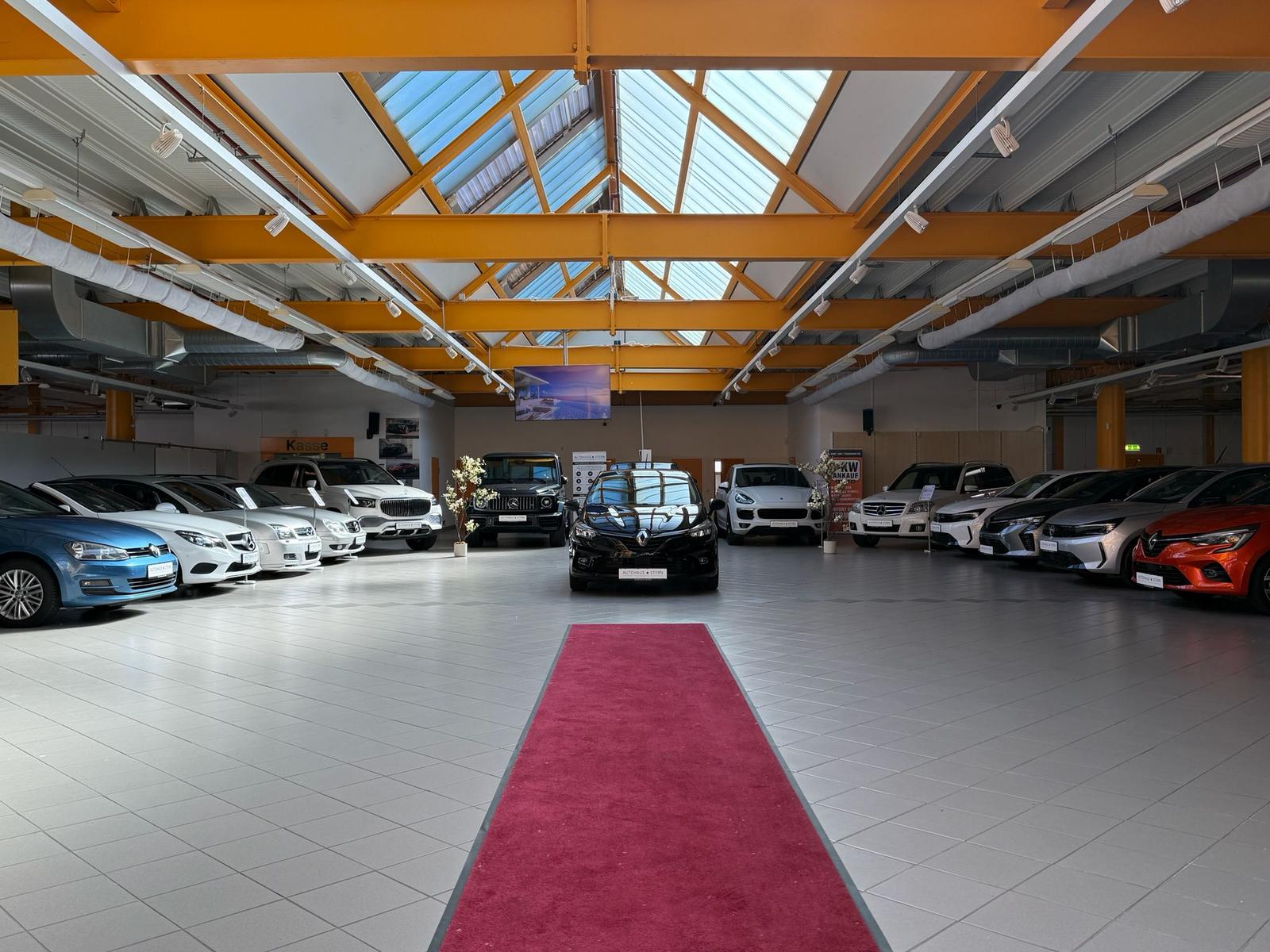 showroom-image-main