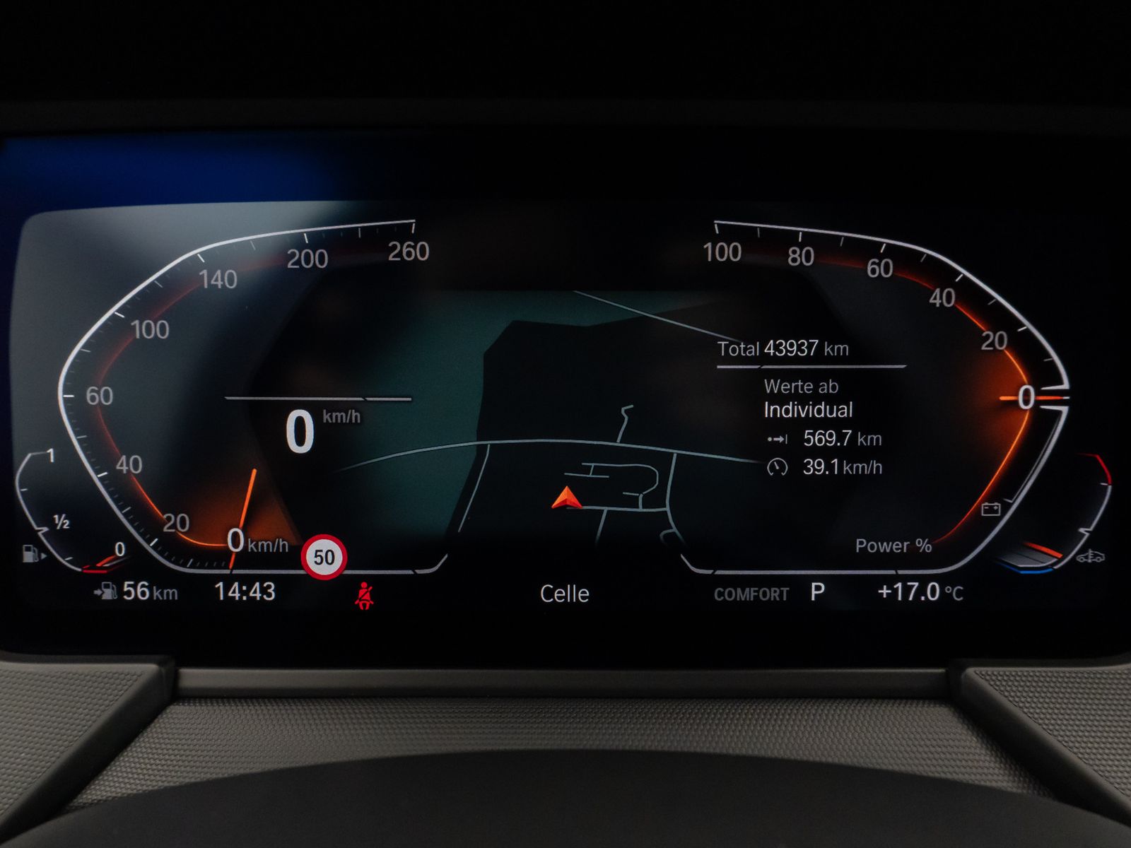 Fahrzeugabbildung BMW 118i Sport Line DAB HiFi Lenkrhz Fernlichtassist