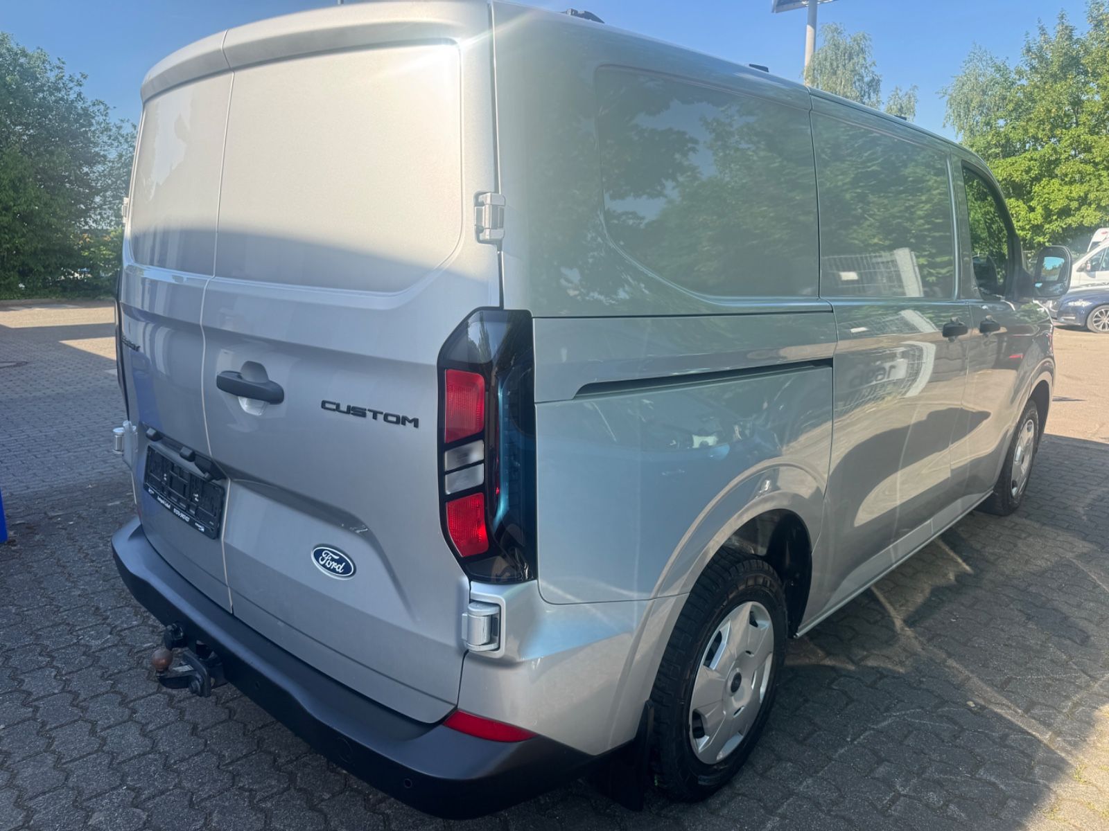Fahrzeugabbildung Ford Transit Custom L2 LED+AHK+Kamera+Klimatronic