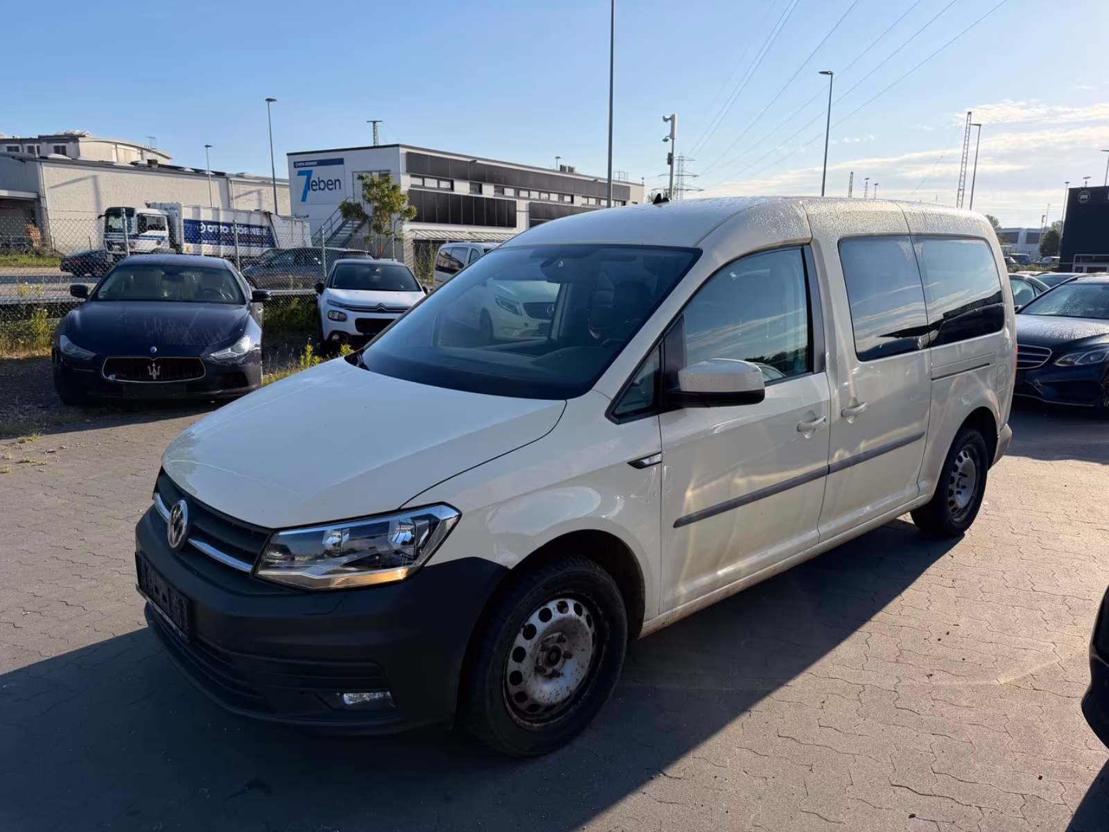 Volkswagen Caddy PKW Maxi BMT, DSG, 7-Sitze, Kamera, PDC