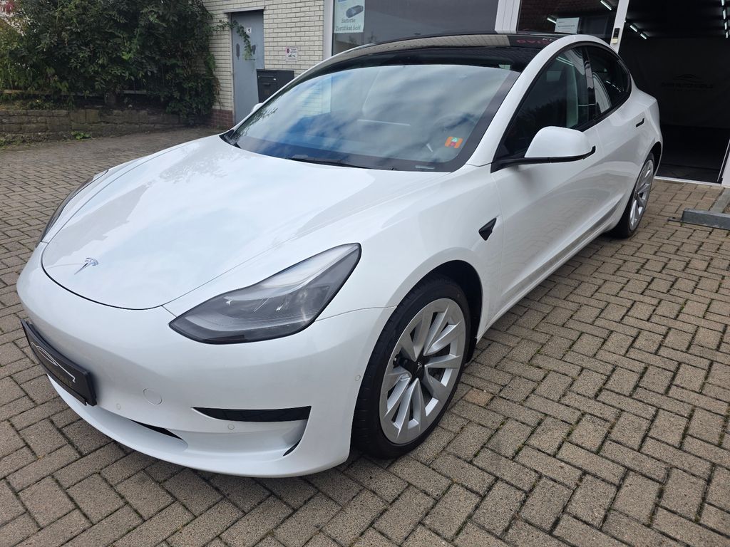 Image of Tesla Model 3
