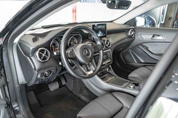 Mercedes GLA 180 - 11
