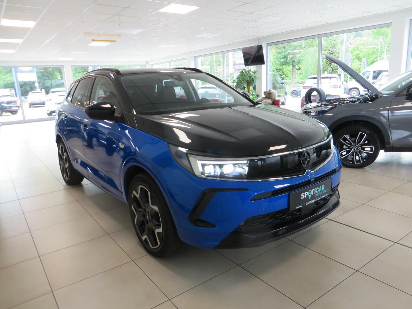 Opel Grandland GSe Plug-in Hybrid Allrad + AHK