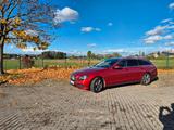 Mercedes-Benz E 220 d 4MATIC T Autom. - - rote Mercedes-Benz E-Klasse