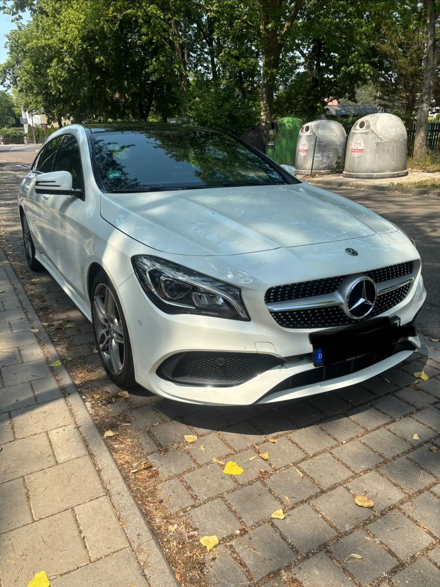MERCEDES-BENZ CLA 180 Shooting Brake CLA 180 AMG Line Shoo...
