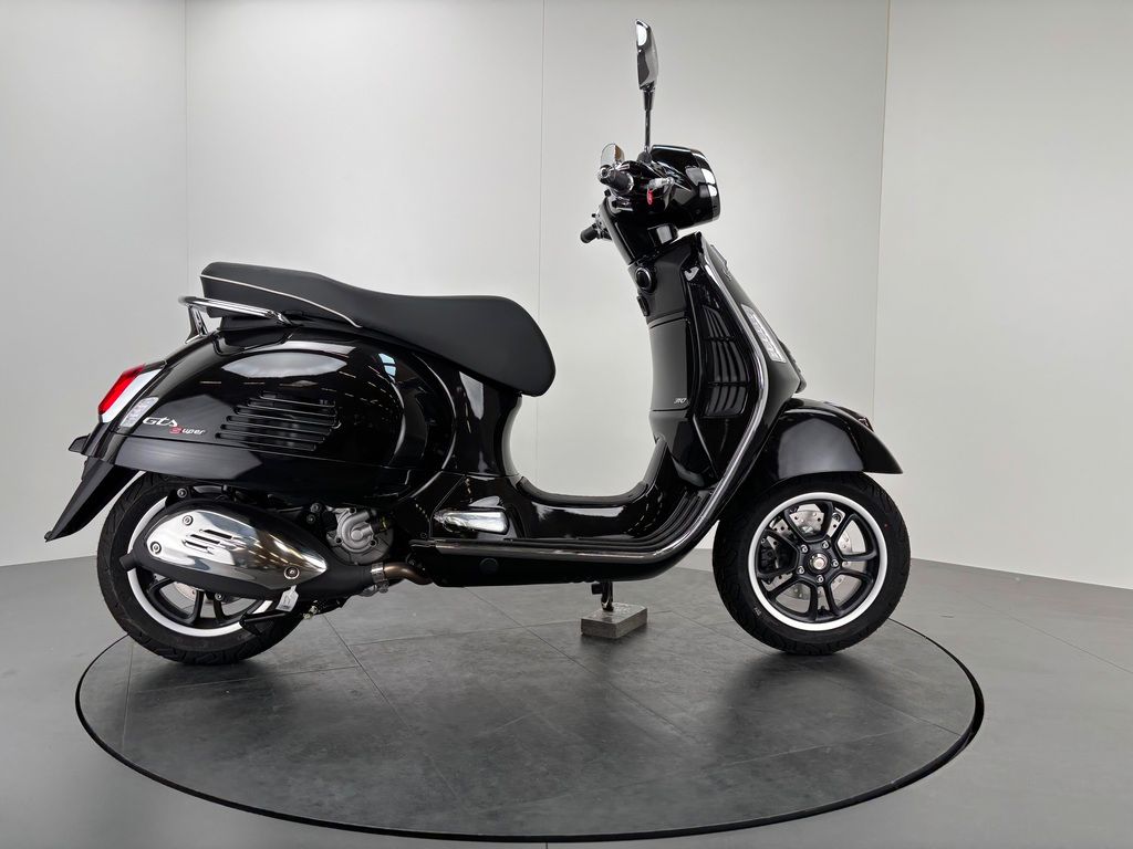 Fahrzeugabbildung Vespa GTS 310 FL SUPER *NEUFAHRZEUG + GARANTIE*