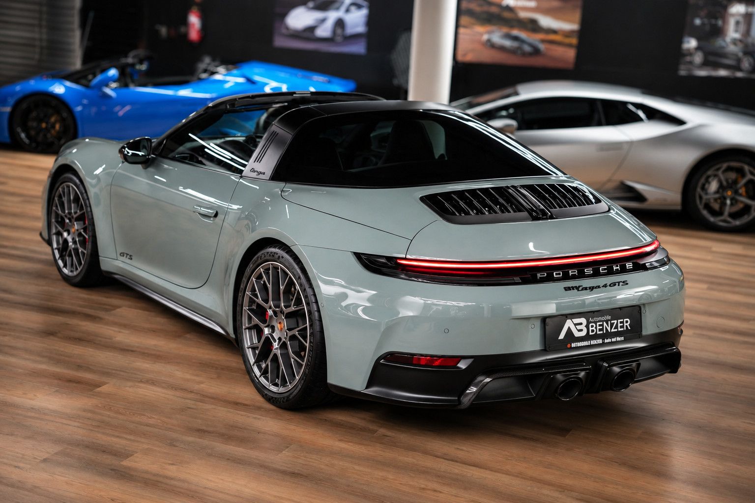 Fahrzeugabbildung Porsche 911 Targa 4 GTS *Chrono*Carbon*MATRIX-HD*BOSE
