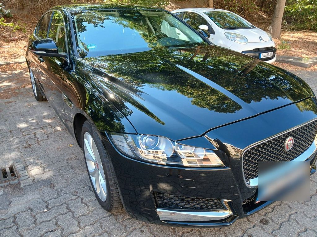 Image of Jaguar XF