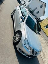 Mercedes-Benz Verkaufen ich Mercedes 220 - Mercedes-Benz 220 aus 2011