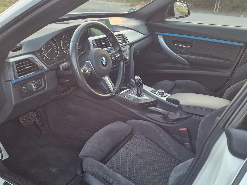 BMW 325