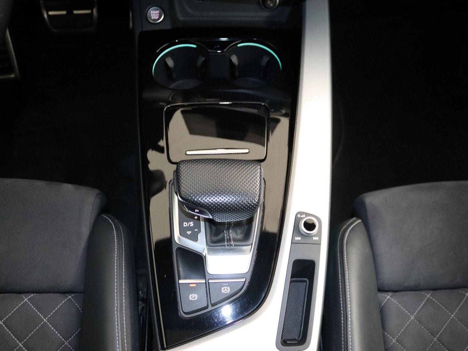 Audi A5 Coupe 45 TFSI quattro S line 360° MATRIX-LED foto 17