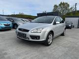 Ford Focus Lim. 1.6 16V 74 kW Style / Klima - Ford Focus aus 2007: Style