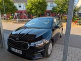Skoda Fabia Selection 1.0l TSI 70kW/8fach bereift, top