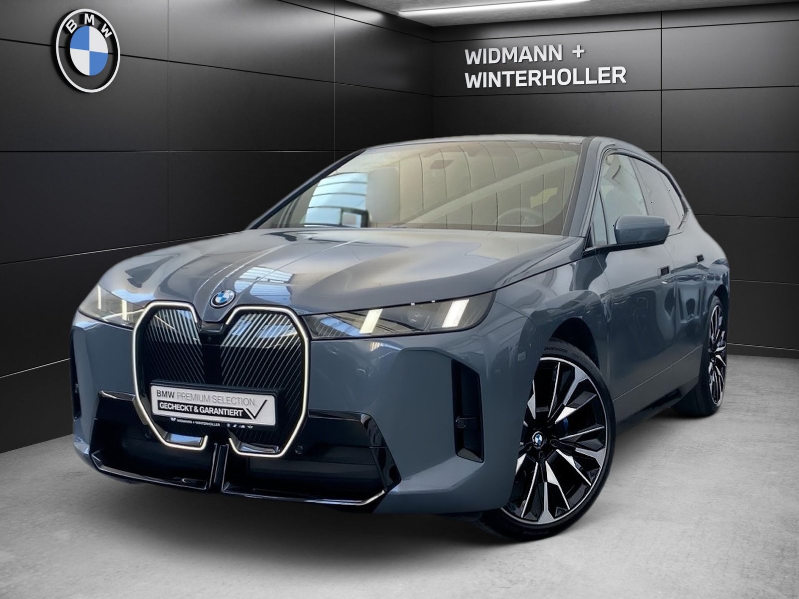 BMW iX xDrive45 M Sport HUD LC Prof. DA Pro 23´´ AHK foto 2