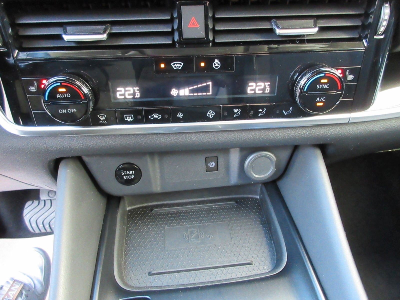 Fahrzeugabbildung Nissan Qashqai N-Connecta e-Power | WP & BP