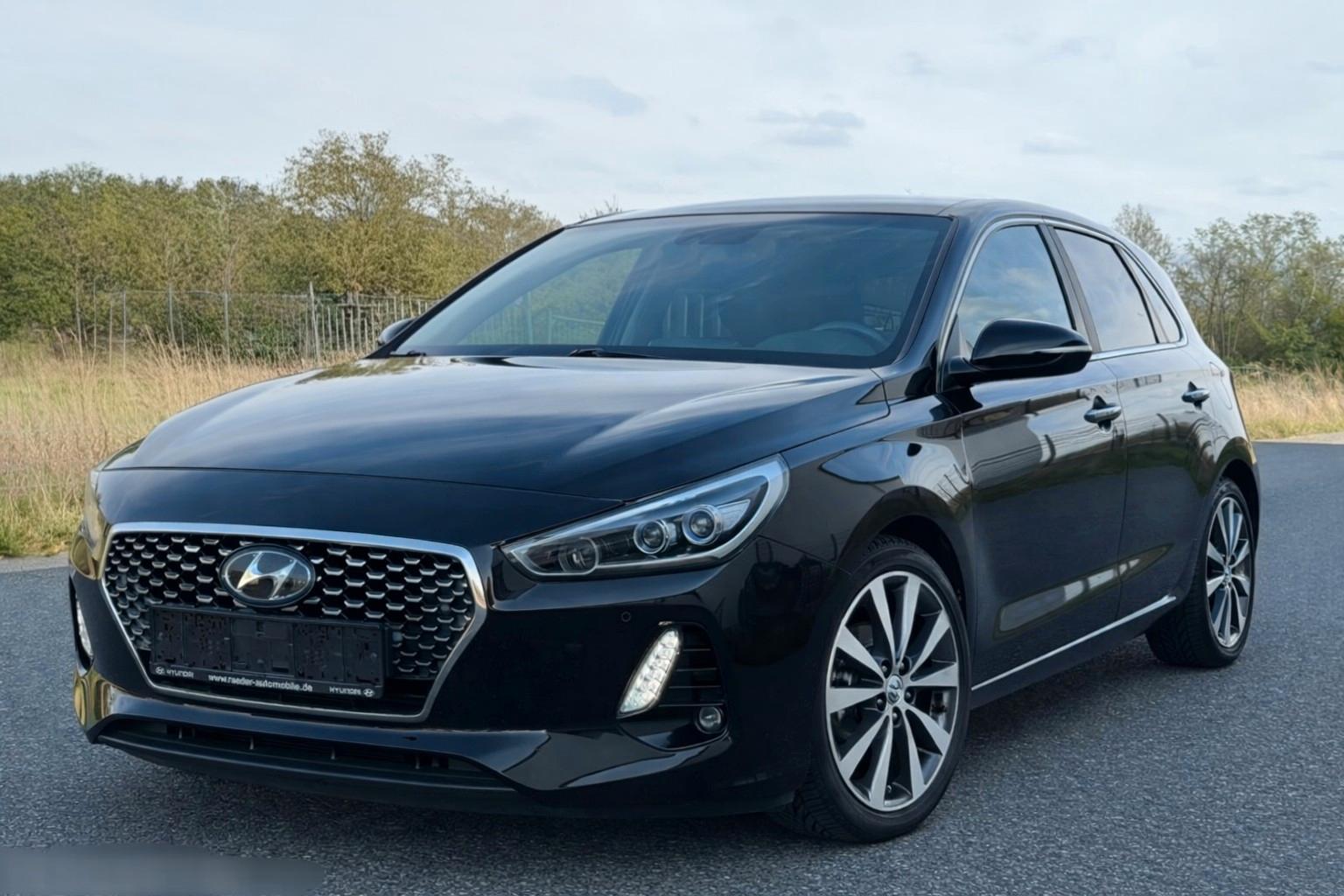 Hyundai i30 Premium|LED|Teilleder|App.Cp|Android A.|