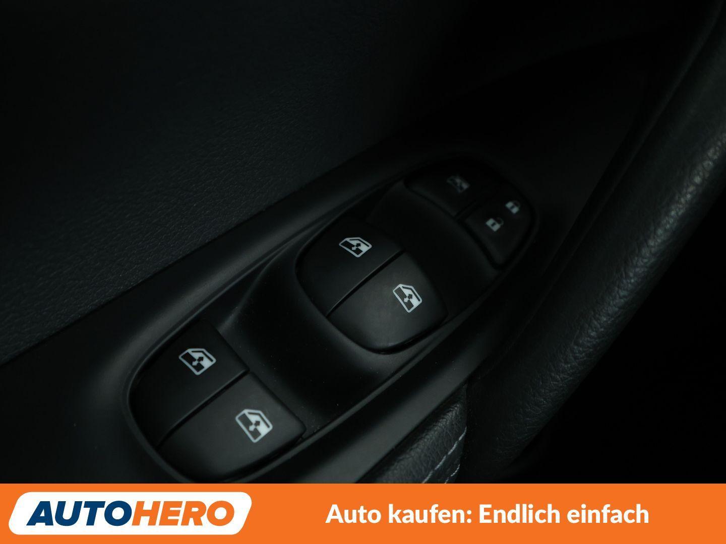 Nissan Qashqai 1.3 DIG-T N-Connecta *NAVI*LED*TEMPO*CAM