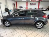 Renault Megane III Lim. 5-trg. Dynamique 1.5 dCi PDC - Renault Megane aus 2009
