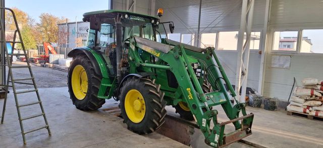 John Deere 5100M